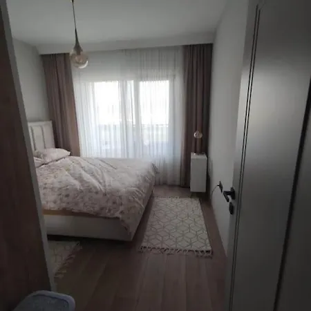 A New Flat Close To Nata Vega *